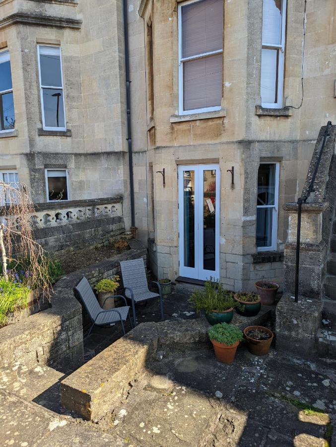 Basement Apartment In Central Bath Exteriör bild
